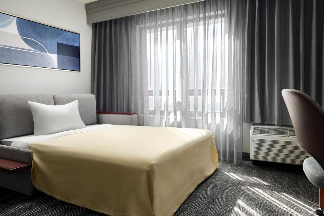 Courtyard By Marriott Washington Capitol Hill/Navy Yard Hotell Exteriör bild