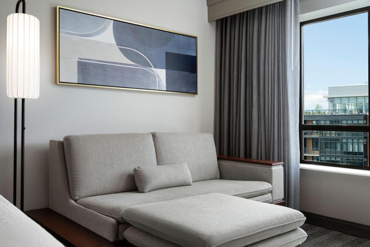 Courtyard By Marriott Washington Capitol Hill/Navy Yard Hotell Exteriör bild