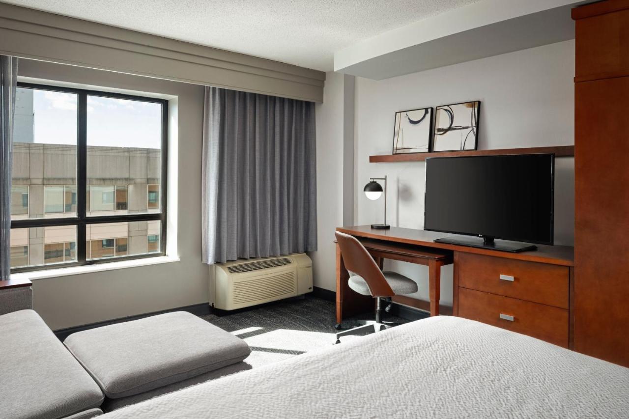 Courtyard By Marriott Washington Capitol Hill/Navy Yard Hotell Exteriör bild