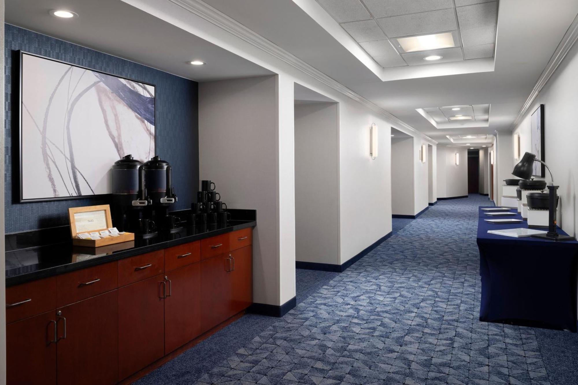 Courtyard By Marriott Washington Capitol Hill/Navy Yard Hotell Exteriör bild