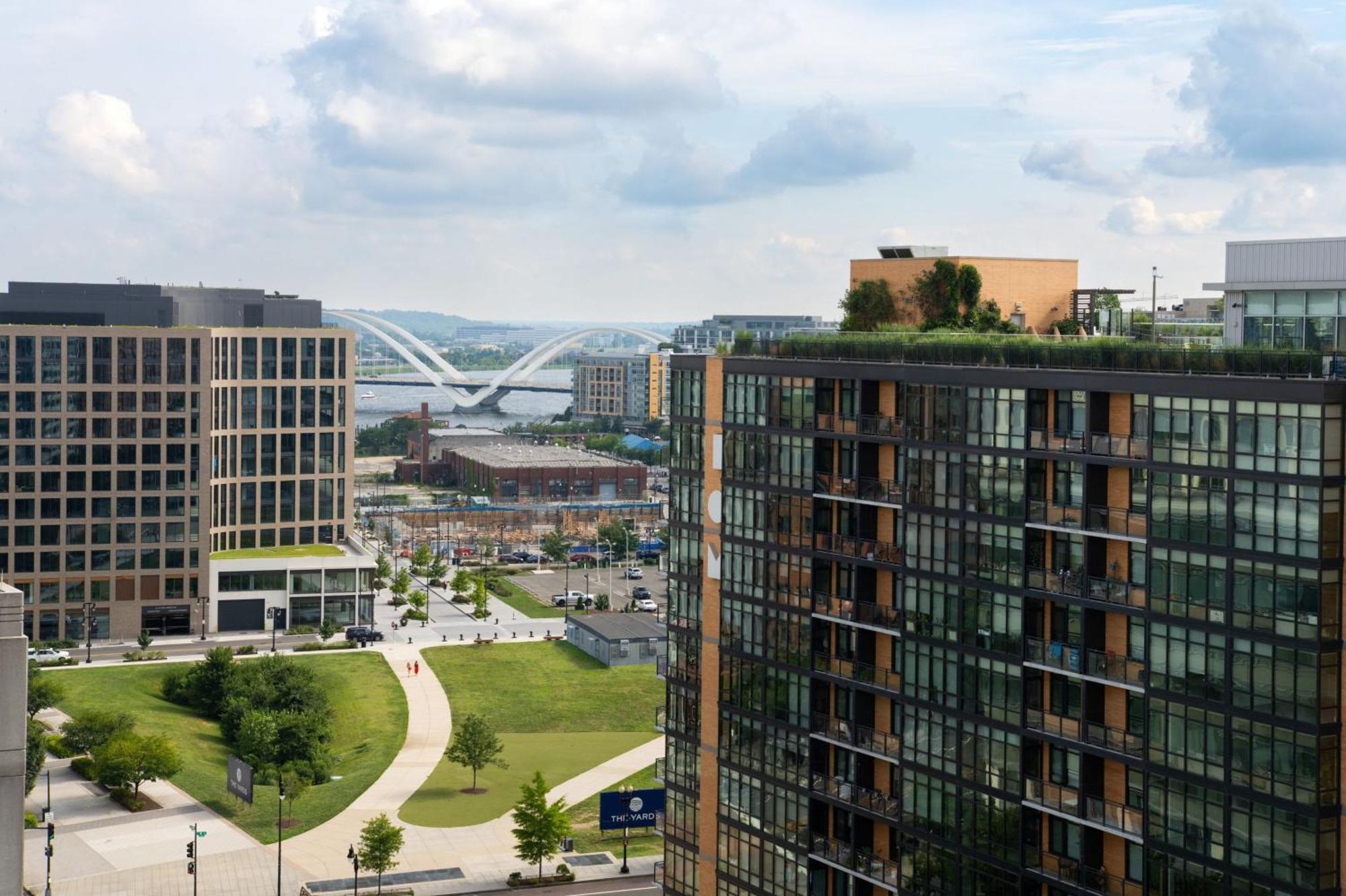 Courtyard By Marriott Washington Capitol Hill/Navy Yard Hotell Exteriör bild