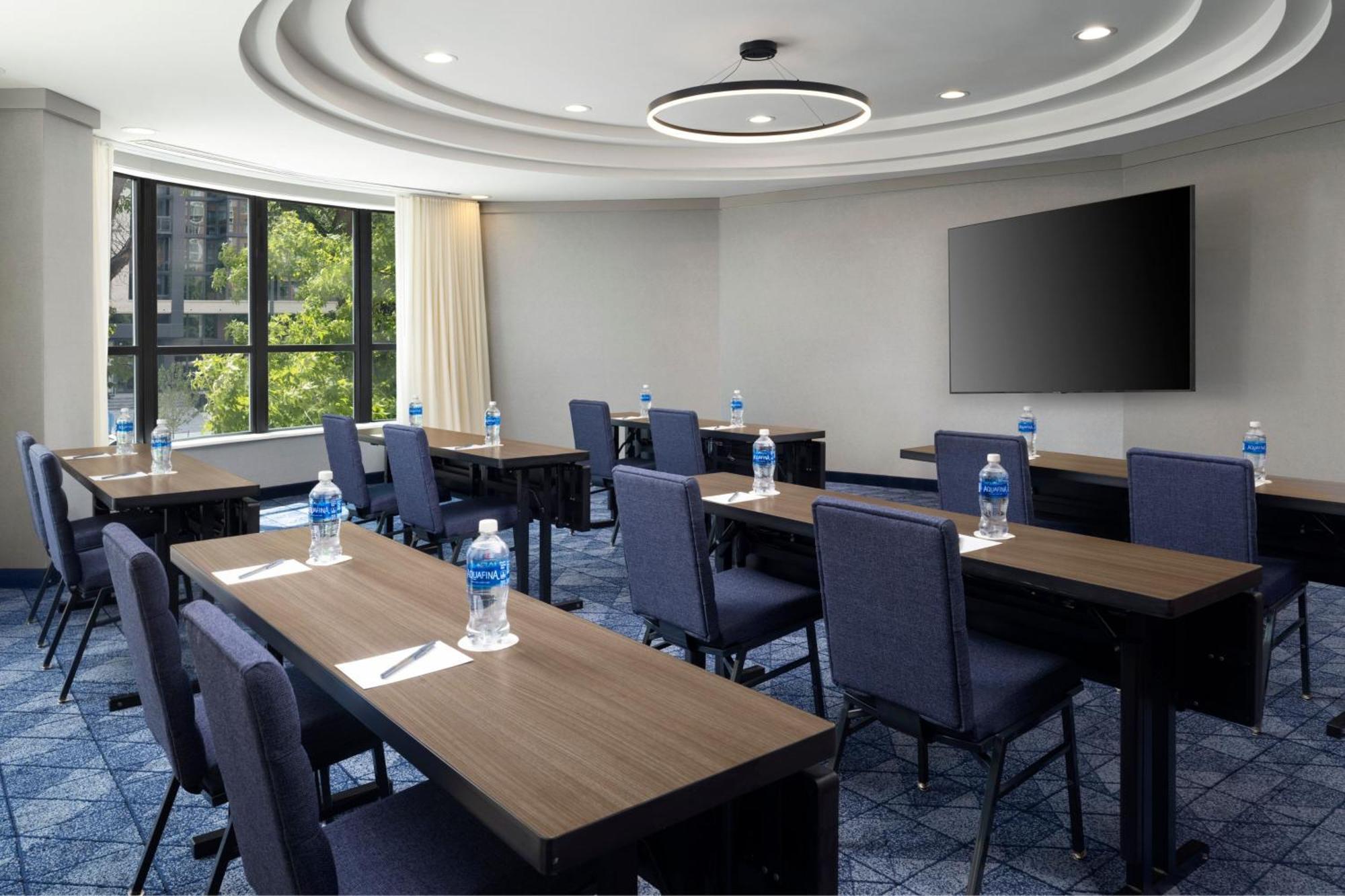 Courtyard By Marriott Washington Capitol Hill/Navy Yard Hotell Exteriör bild
