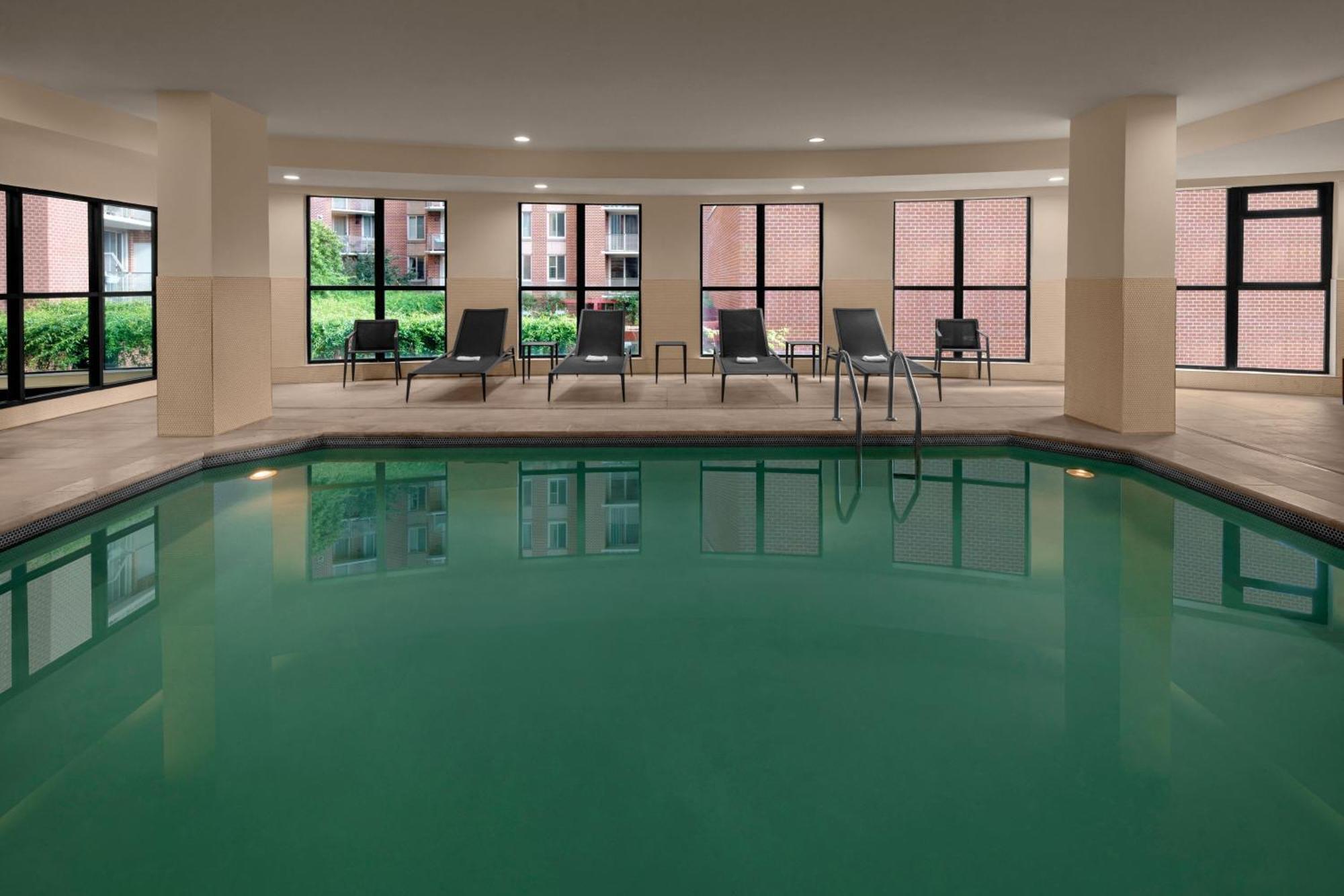 Courtyard By Marriott Washington Capitol Hill/Navy Yard Hotell Exteriör bild