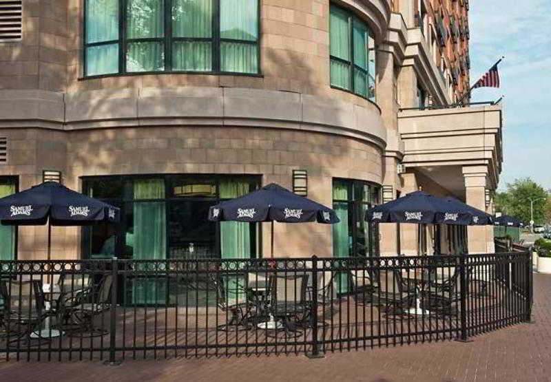 Courtyard By Marriott Washington Capitol Hill/Navy Yard Hotell Exteriör bild